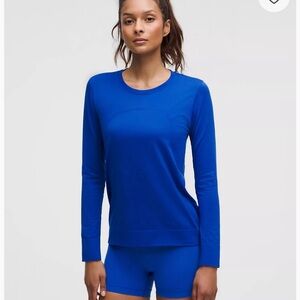 Women's Blue Long Sleeve Top